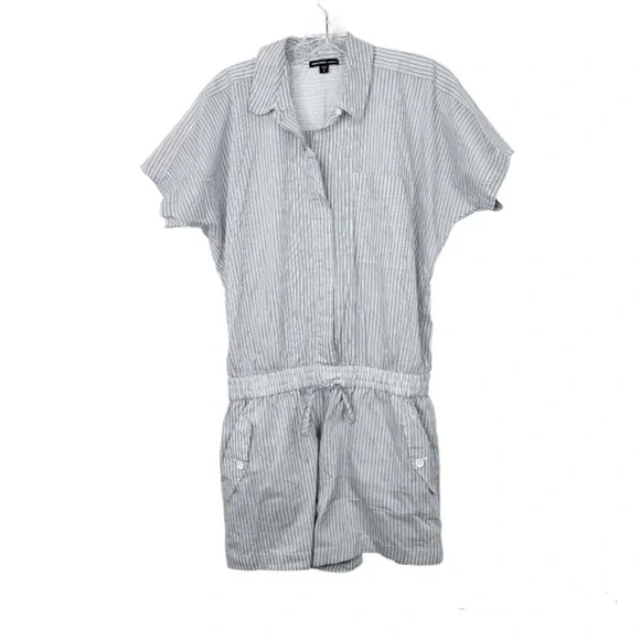 JAMES PERSE | White and Blue in Vintage Striped Romper Sz. 2 or a Medium - Picture 2 of 3